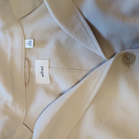Aritzia Freeform Shirt - Picture 2 of 3